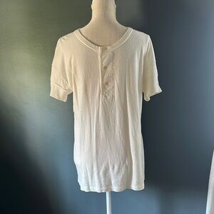 Levi’s Vintage Clothing Men’s White Short Sleeve 1920’s Henley Tee